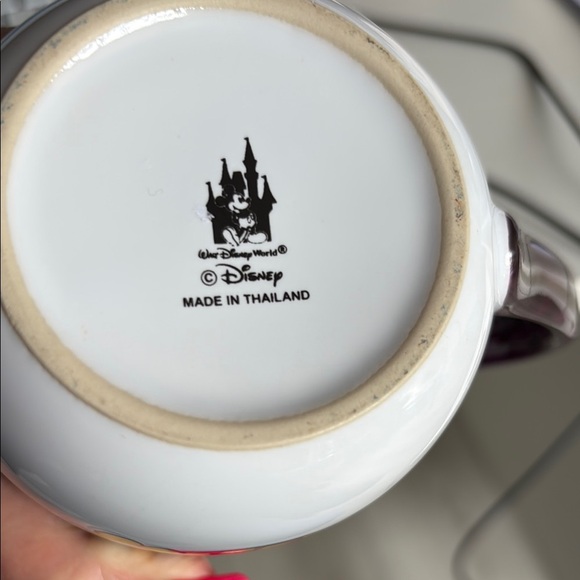 Disney Minnie Mouse Mug - White and Purple - Picture 4 of 5